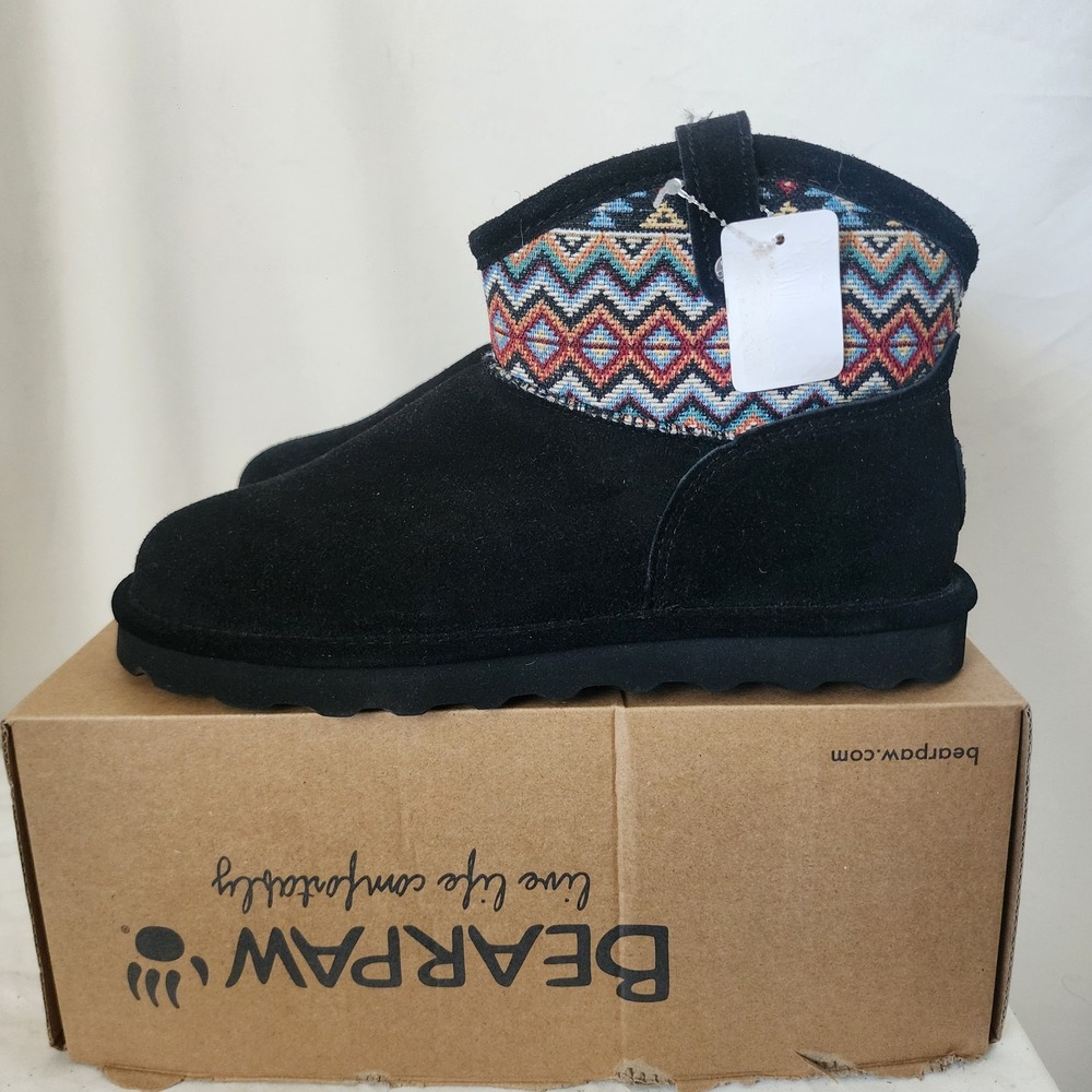 Women's Bearpaw NEW Jillie Black Geometric Print Winter Booties 10 NWT